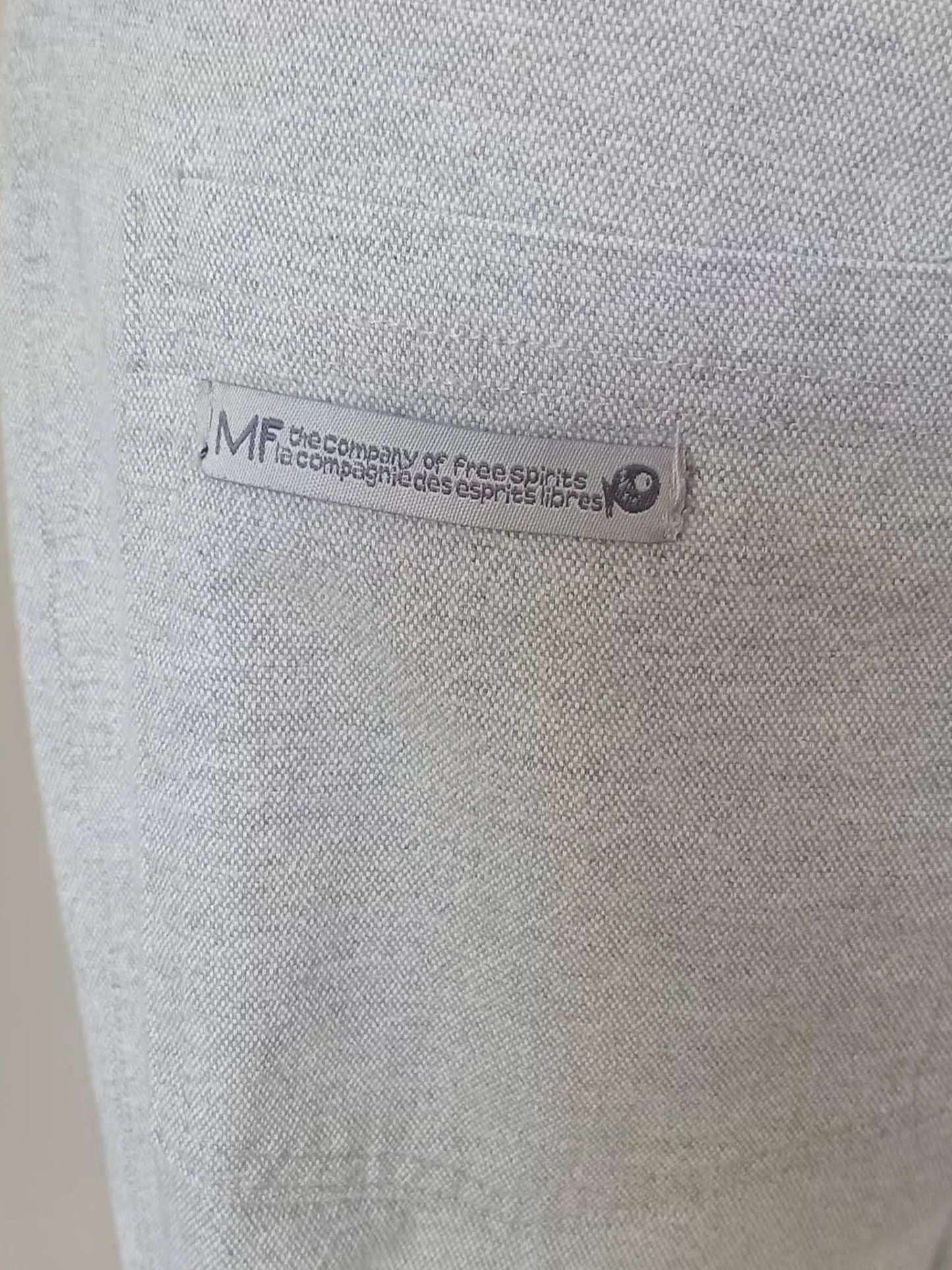 Pantalon gris pâle coupe droite confortable (M)