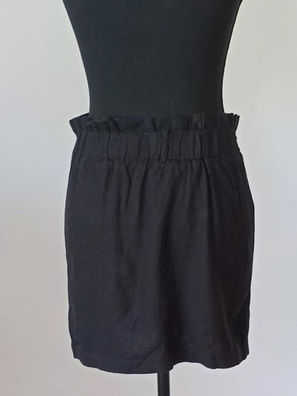 Jupe noire effet lin à boutons marbrés (TP)