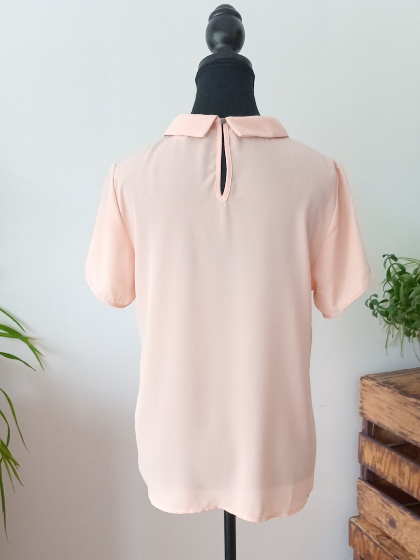 Blouse fluide pêche à col chemisier (M)