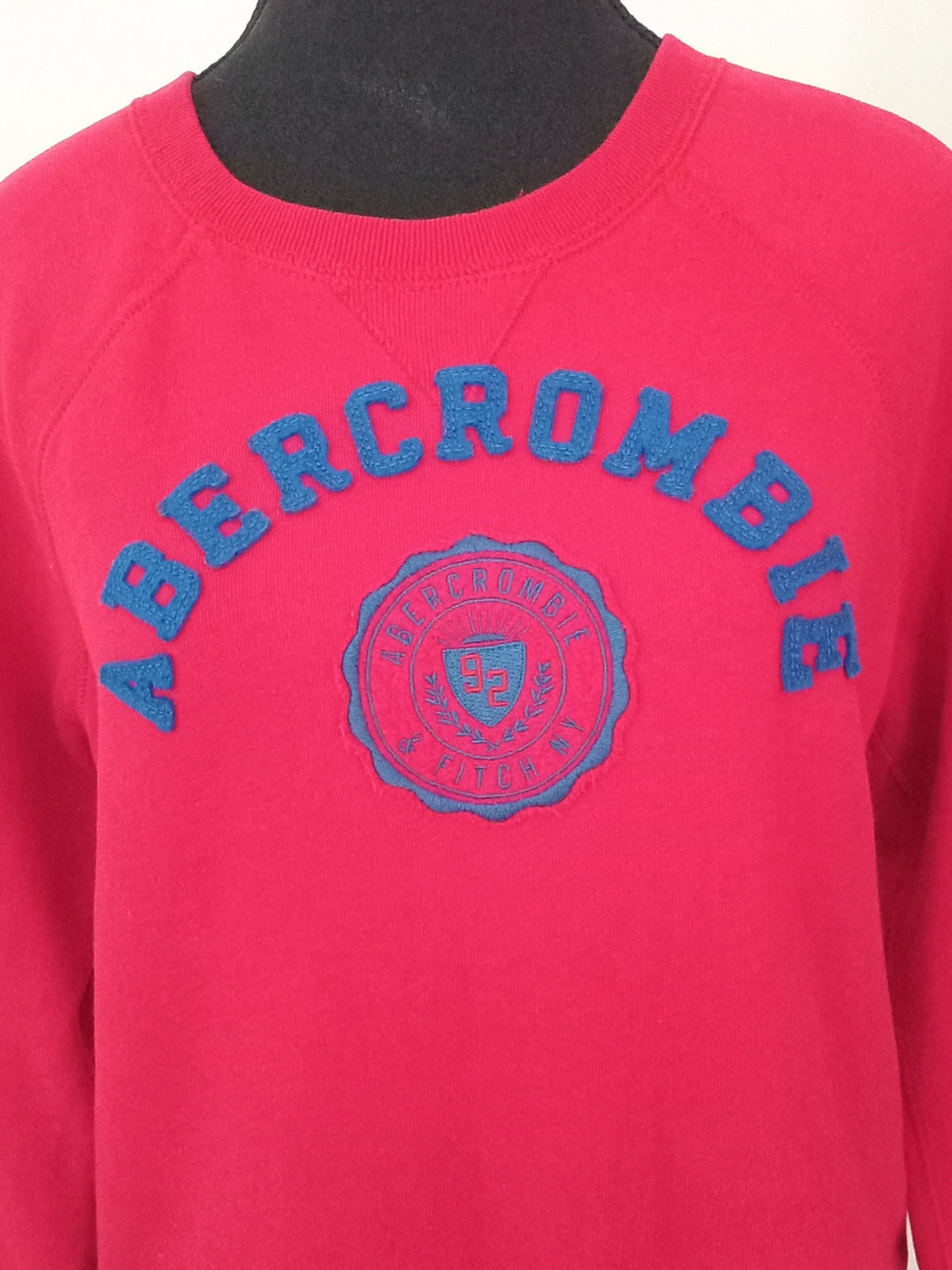 Crewneck rouge avec logo Abercrombie & Fitch (M)