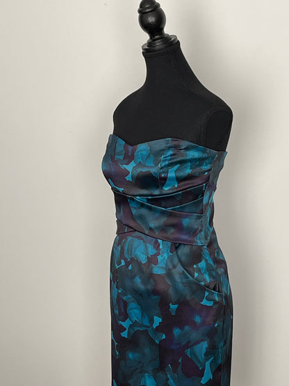 Robe Le Château - Vue de côté sur mannequin