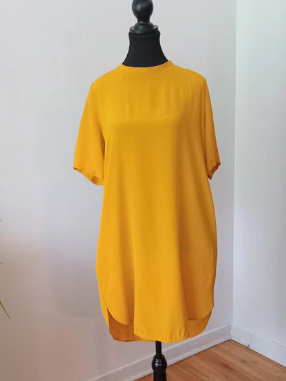 Robe en soie jaune moutarde (M)