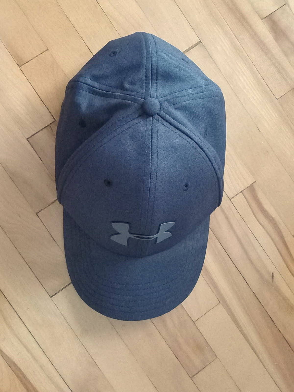 Casquette gris foncé Iso-Chill (XL)