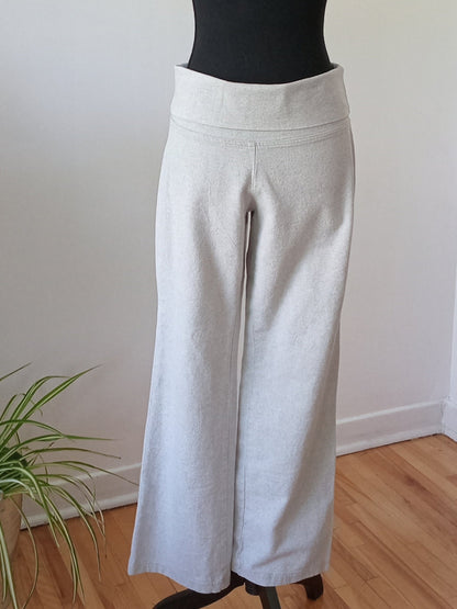 Pantalon gris pâle coupe droite confortable (M)