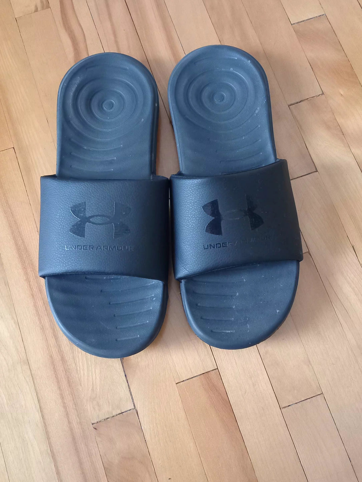 Sandales slip-on noires (11)