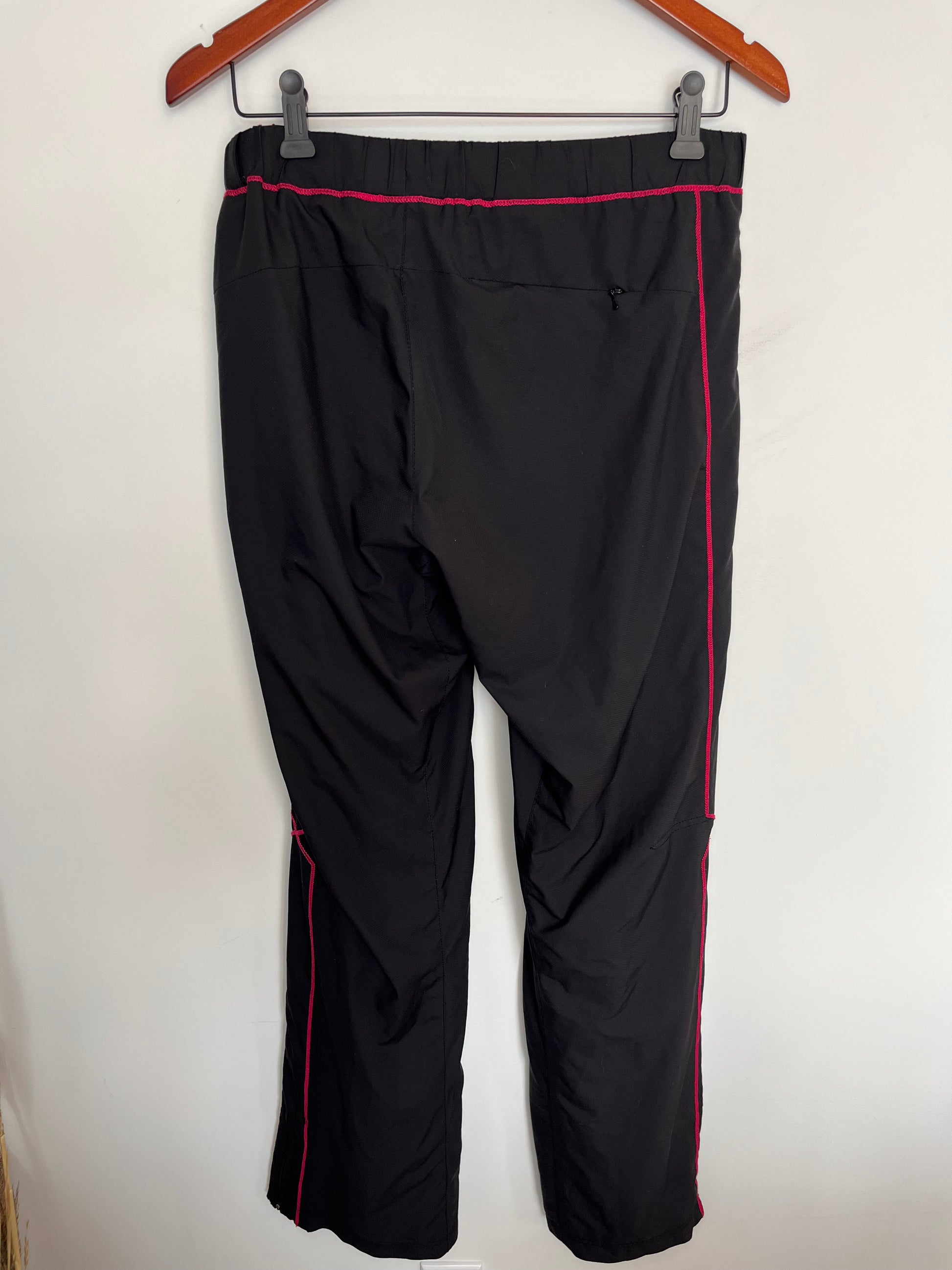 Pantalon Mexx - Vue arrière sur fond blanc