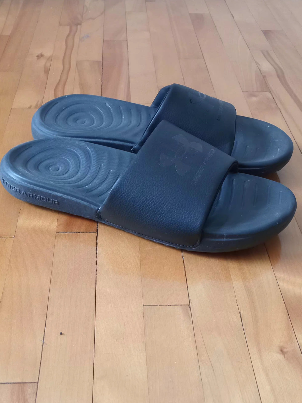 Sandales slip-on noires (11)
