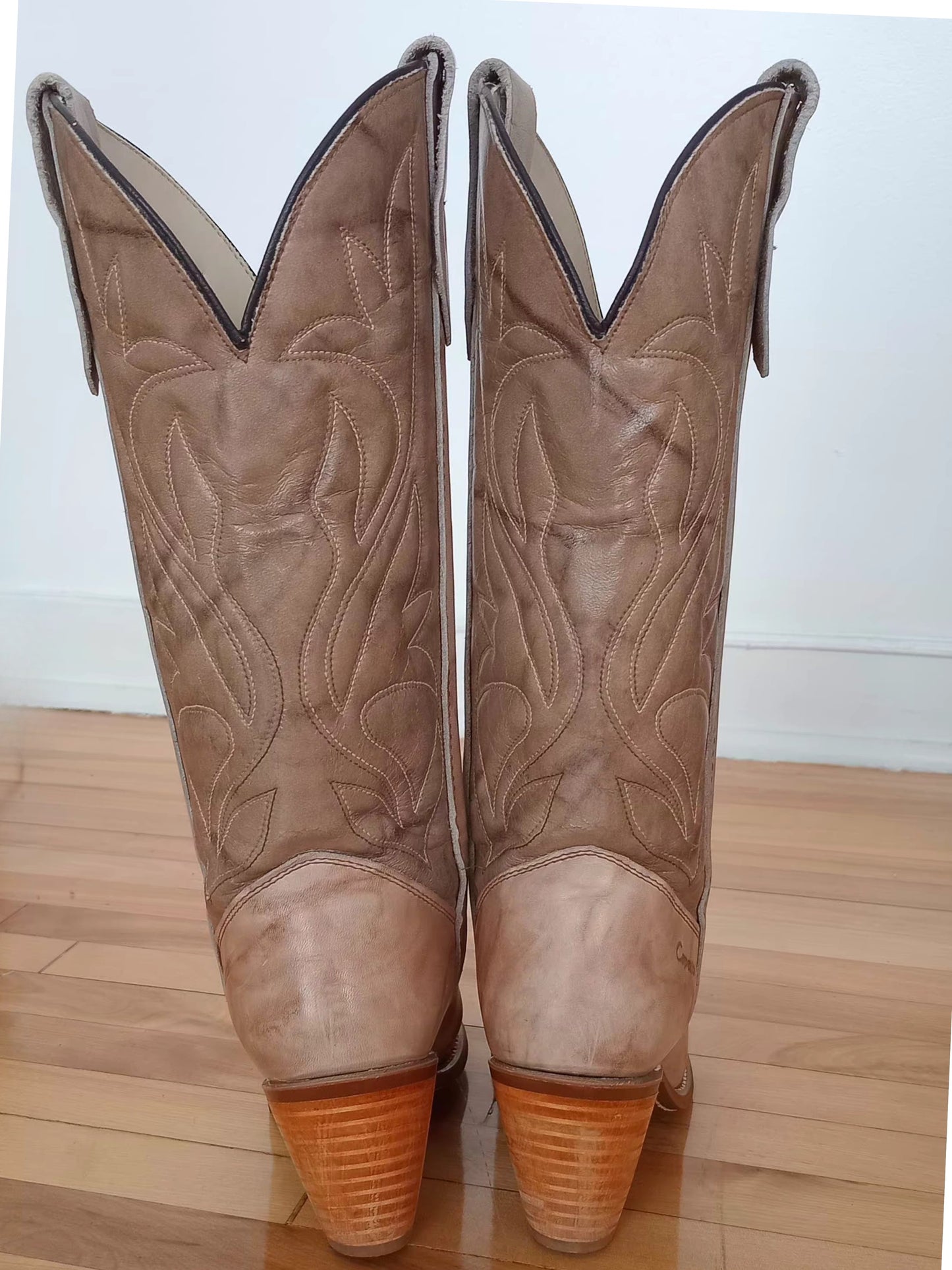 Bottes de cow-boy en cuir véritable