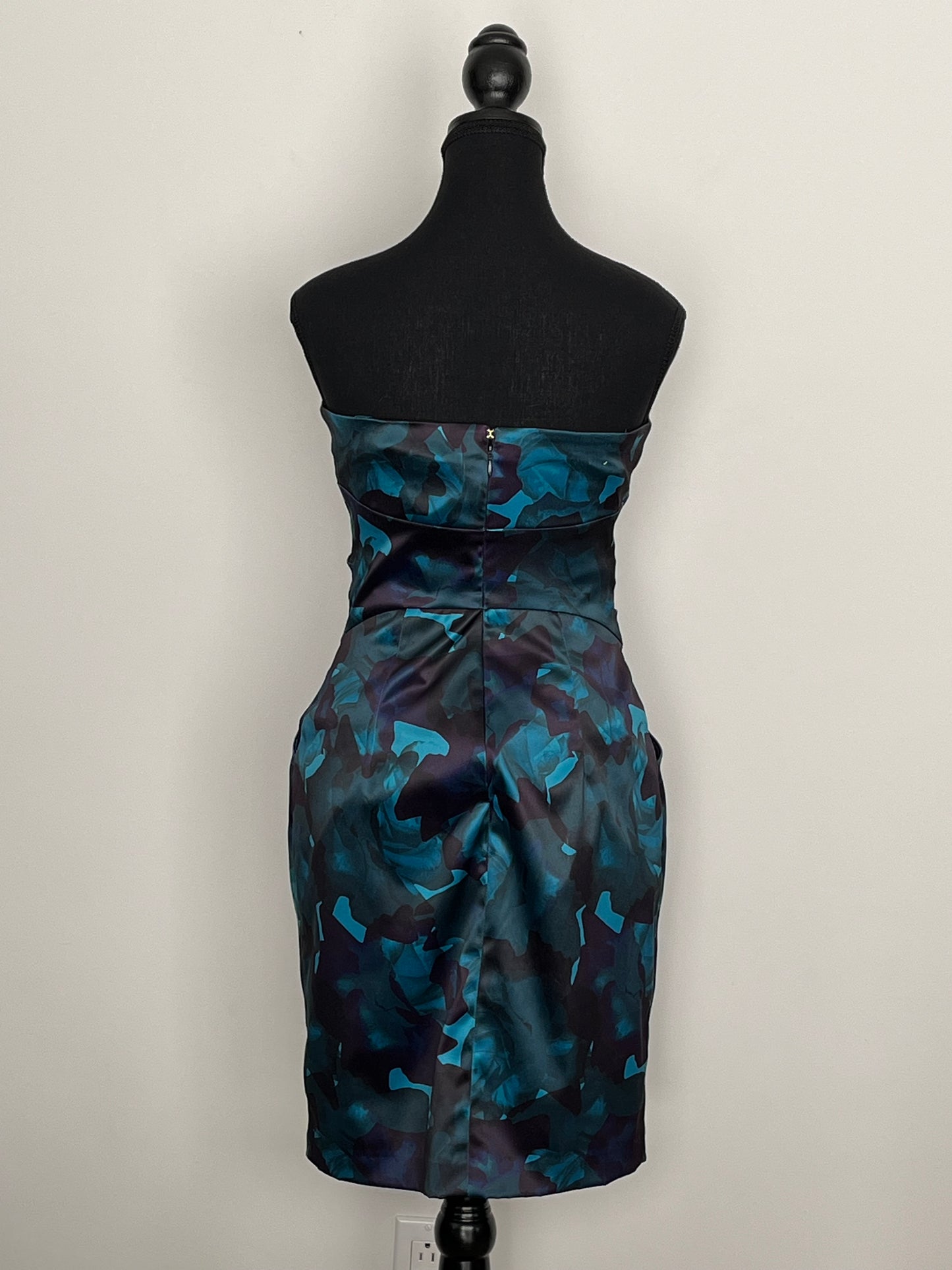 Robe Le Château - Vue arrière sur mannequin