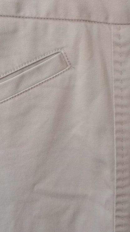 Pantalon beige à couture frontale (M)