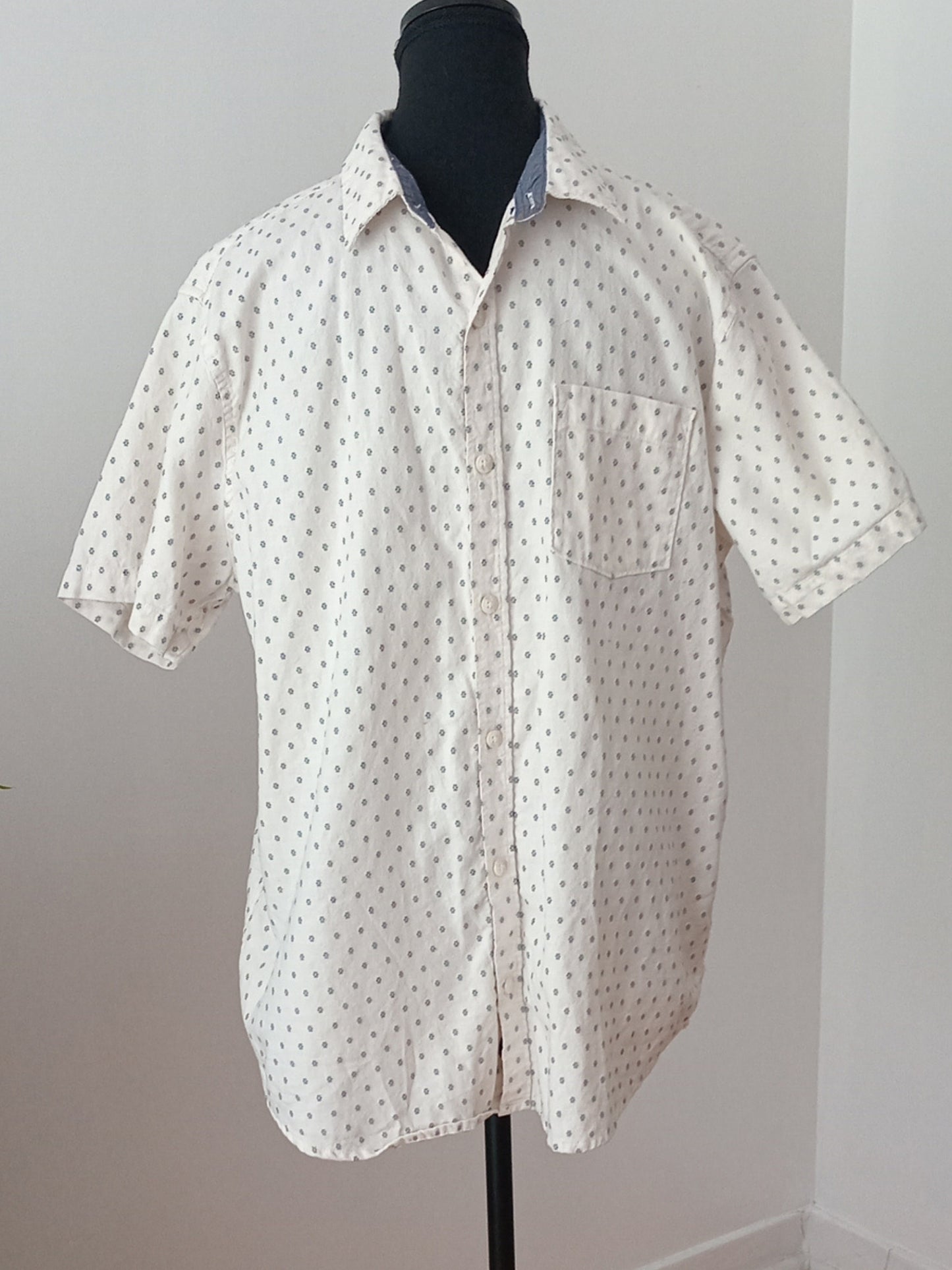 Chemise crème à petits motifs bleu marine (L)