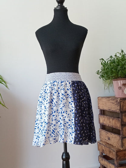 Jupe fluide en soie à motifs bleus (TP)
