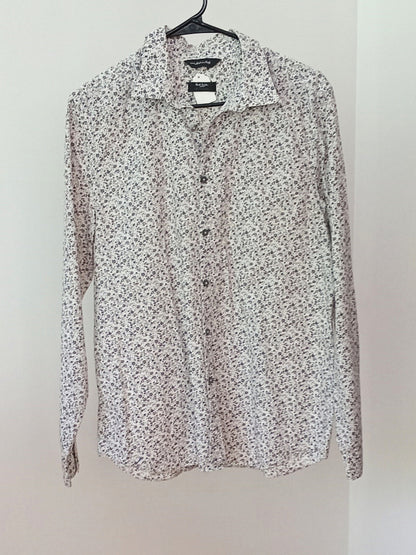 Chemise à fleurs crème et grise fabriquée en Italie (G)