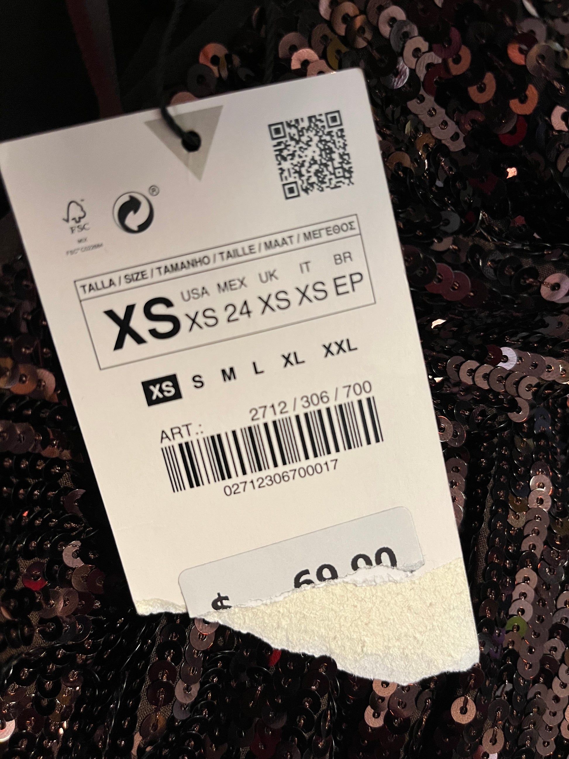 Robe Zara - Vue sur l'étiquette de taille