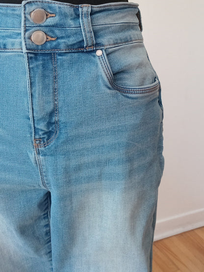 Jeans Capri taille haute bleu pâle (8)