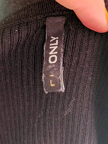 Camisole en tricot noir à fines bretelles (L)