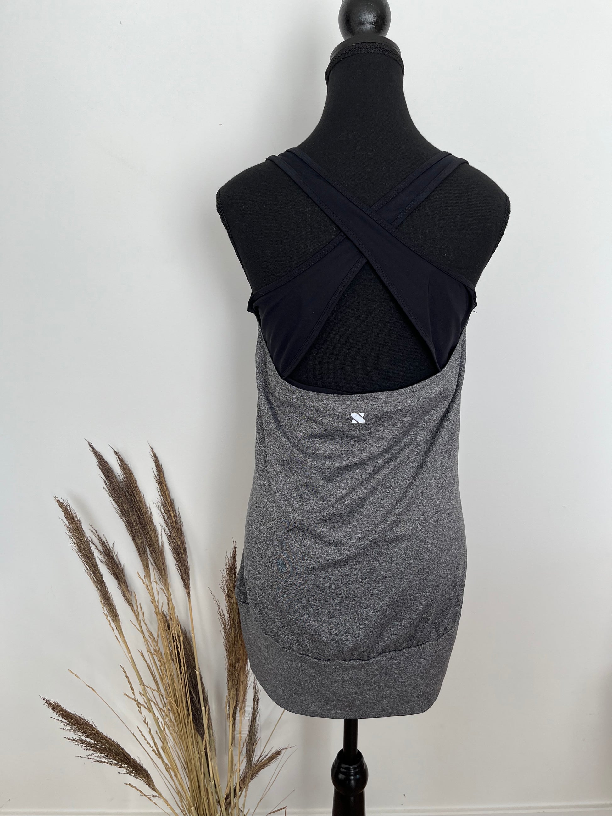Camisole Surin - Vue arrière sur fond blanc