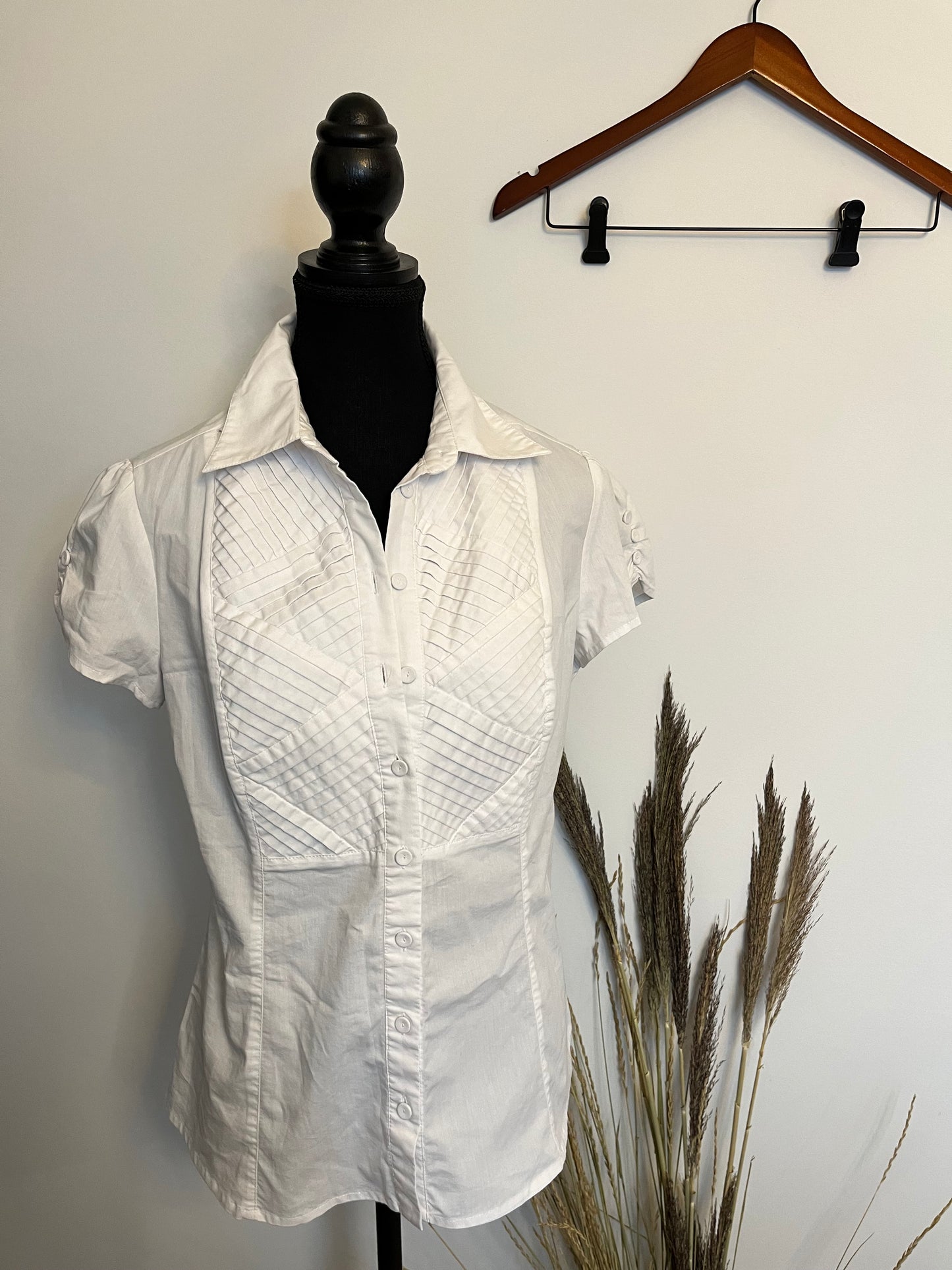 Chemise RW&CO, seconde main, disponible en ligne sur Nouvelle Avenue Friperie