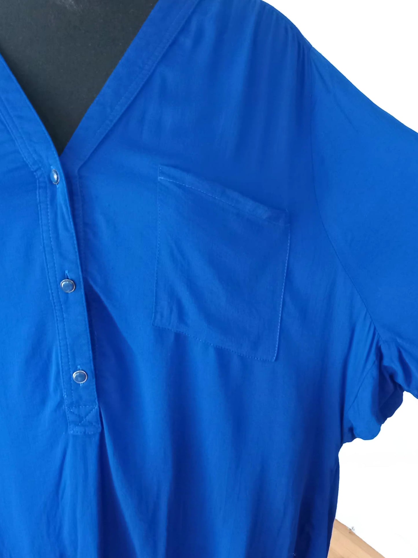 Blouse fluide bleu cobalt (G)