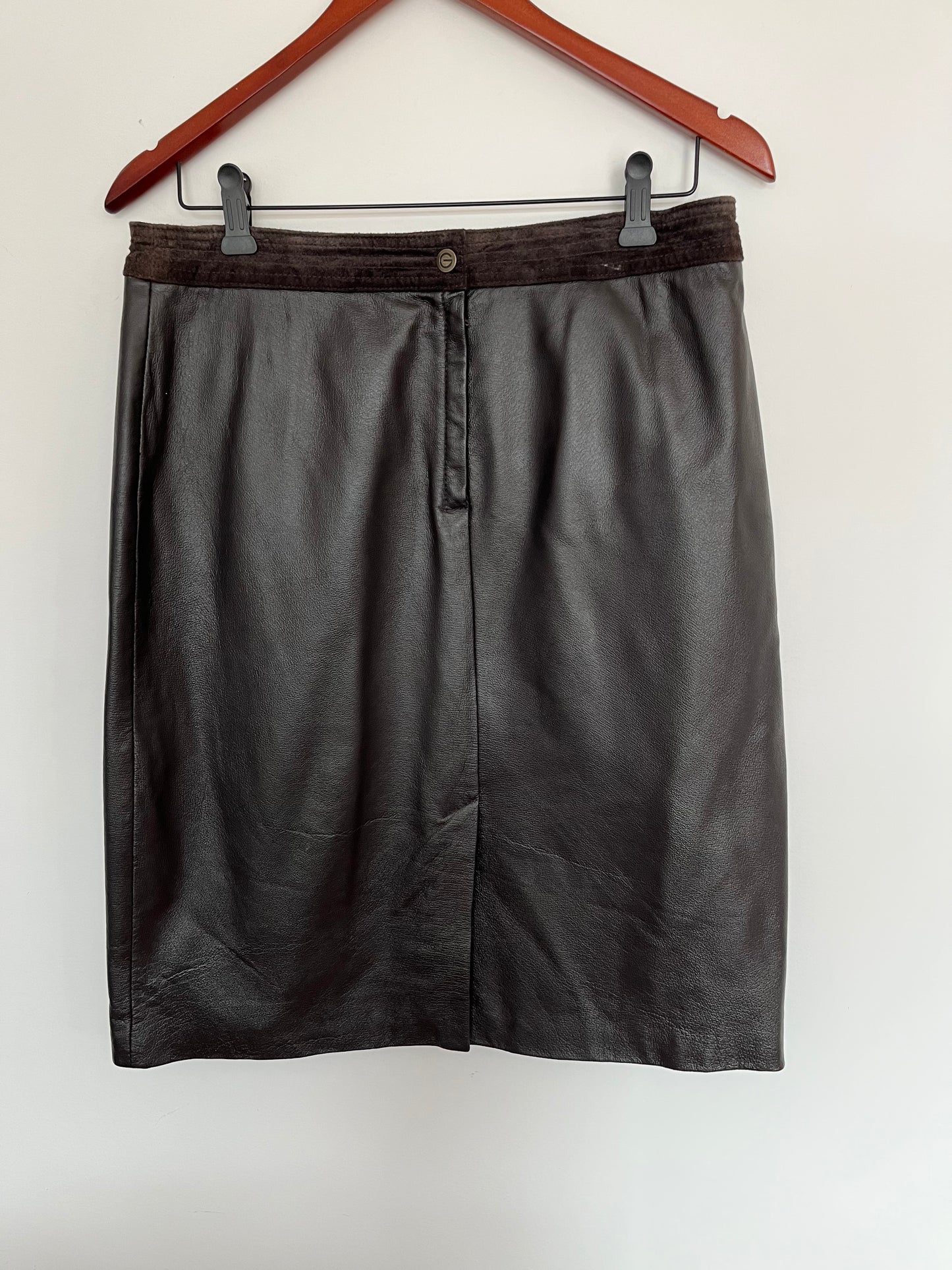 Jupe en cuir brun chocolat (M)