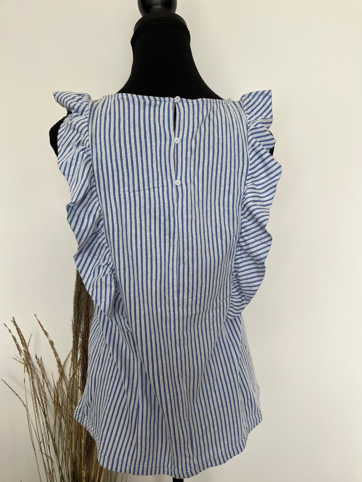 Haut Vero Moda, seconde main, disponible en ligne sur Nouvelle Avenue Friperie
