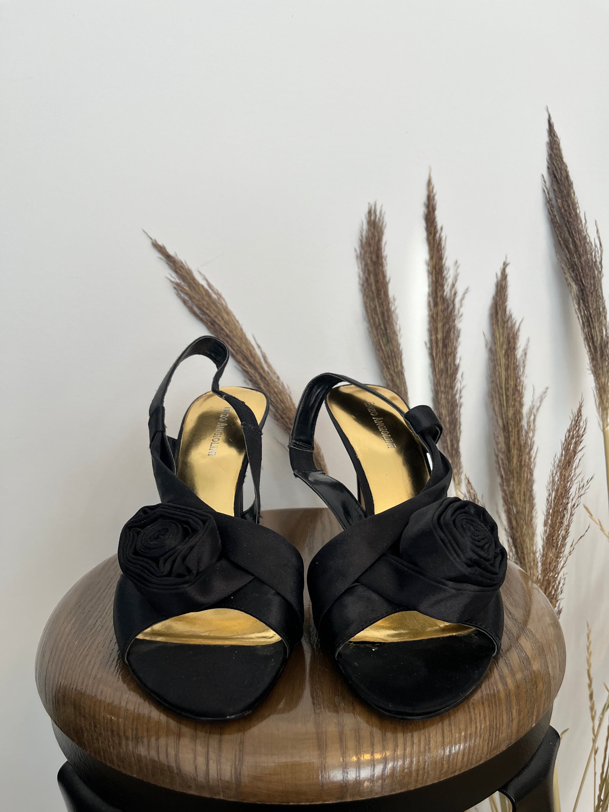 Talons hauts Enzo Angiolini - Vue avant sur fond blanc