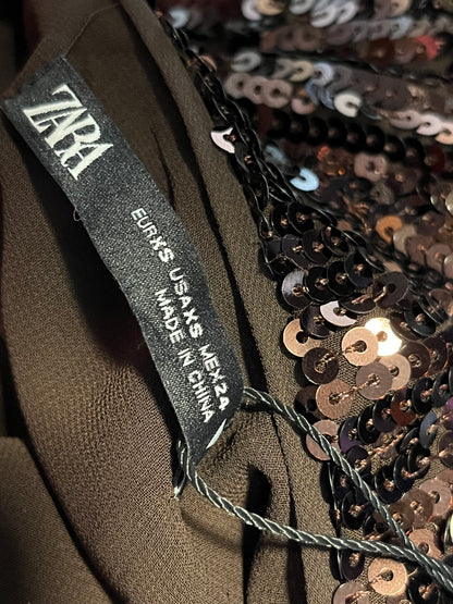 Robe Zara - Vue sur l'étiquette de marque