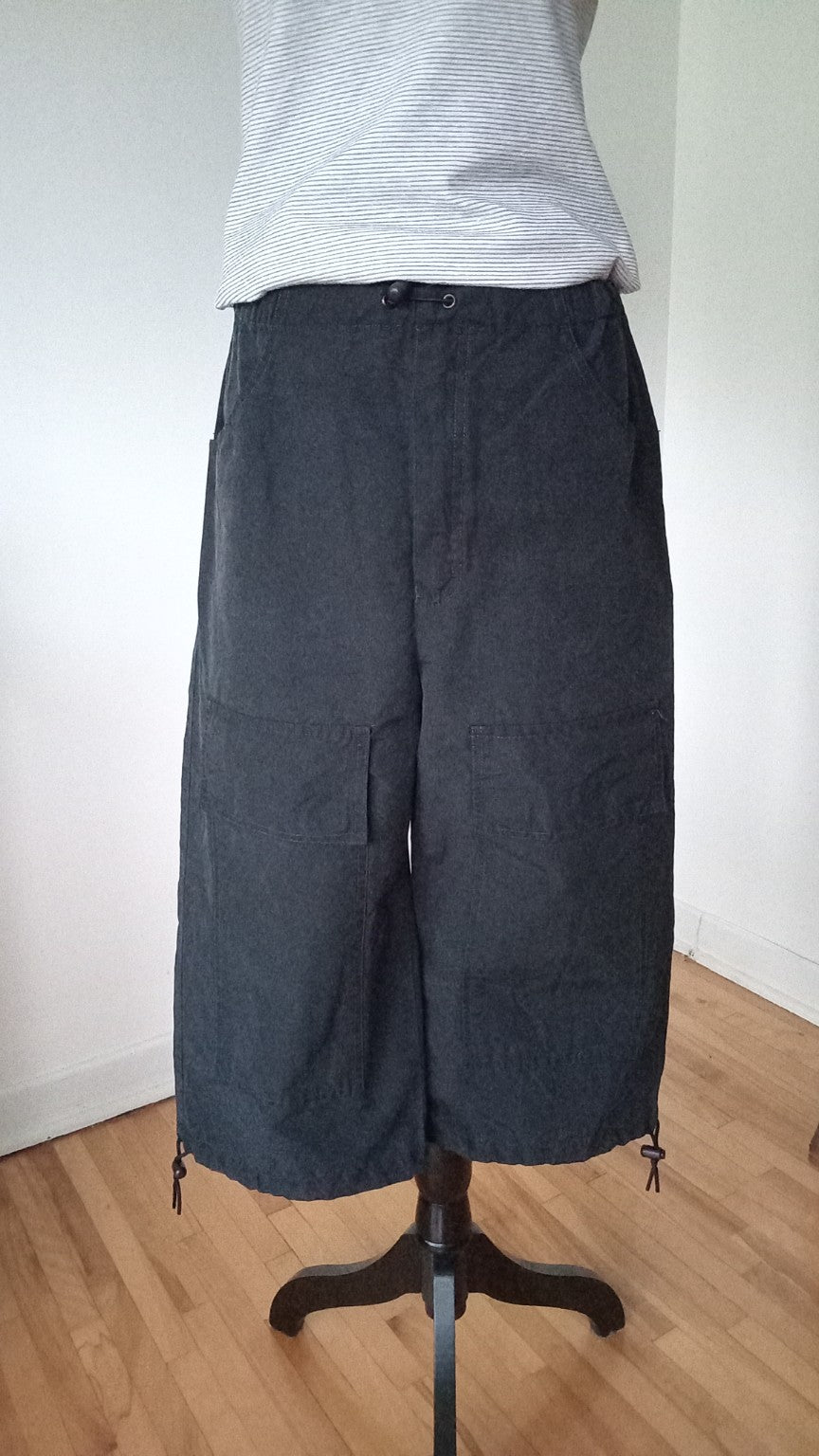 Pantalon cargo baggy Kanuk taille M - vue avant